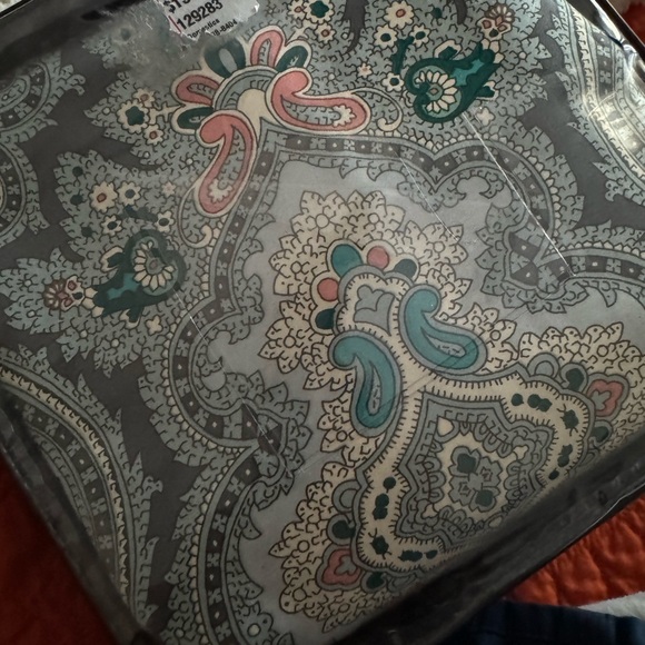 Echo Design™ Sterling Deep Green Cotton Sateen Printed Duvet Set - Picture 6 of 11